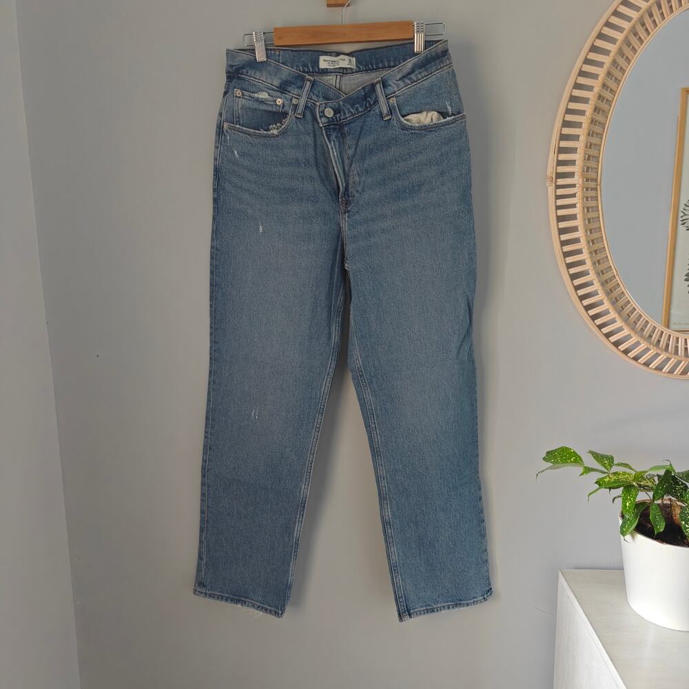 ABERCROMBIE & FITCH The 90s Straight Ultra High Rise Crossover Jeans 30S NWOT